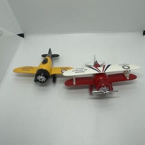 LOT OF 2 Planes Metal  One Yellow One Red Grey Air And Space‎